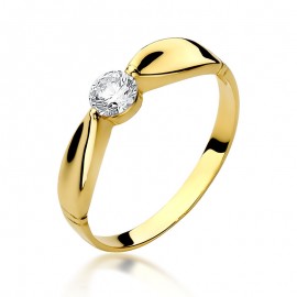 Złoty masywny pierścionek...